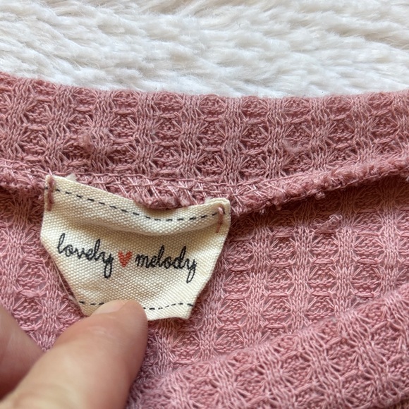 Women's Mauve Waffle Peplum Top - Picture 5 of 9